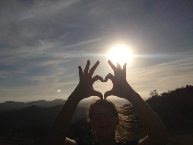 kelli burr fingers heart in the sun rosie