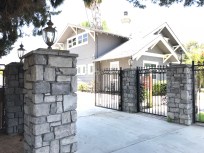 m3 brook gate pillars